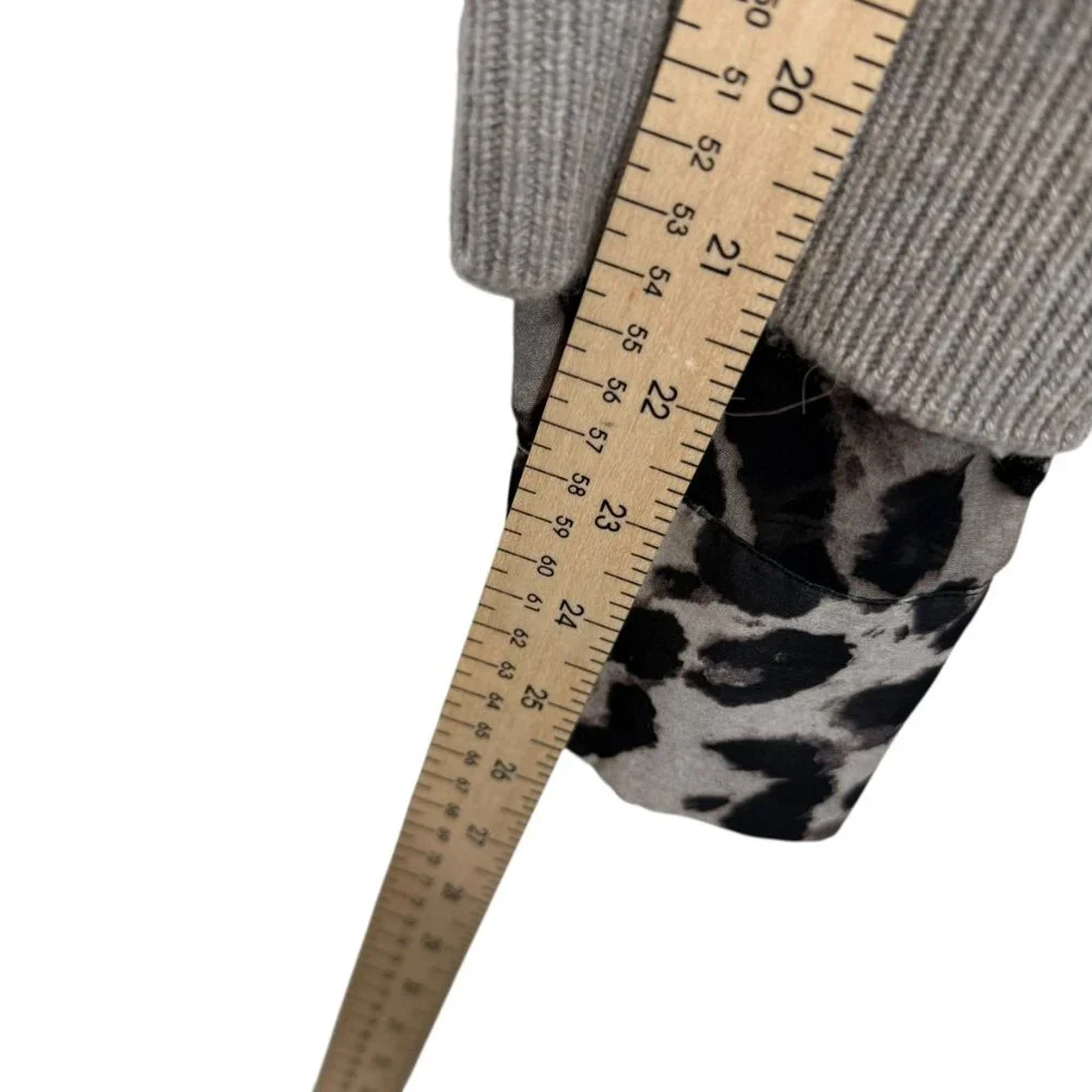 Brochu Walker The Looker Combo Sweater XS Gray Animal Print Wool Cashmere Preppy - Picture 10 of 11